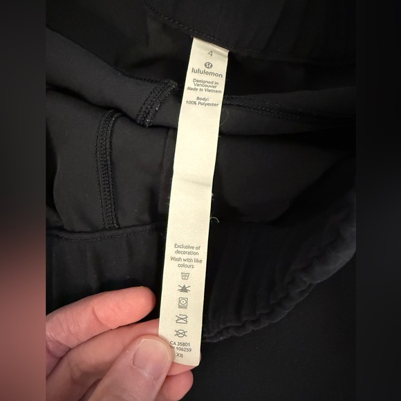 Lululemon Athletica Black Pants size 4 - Picture 3 of 8